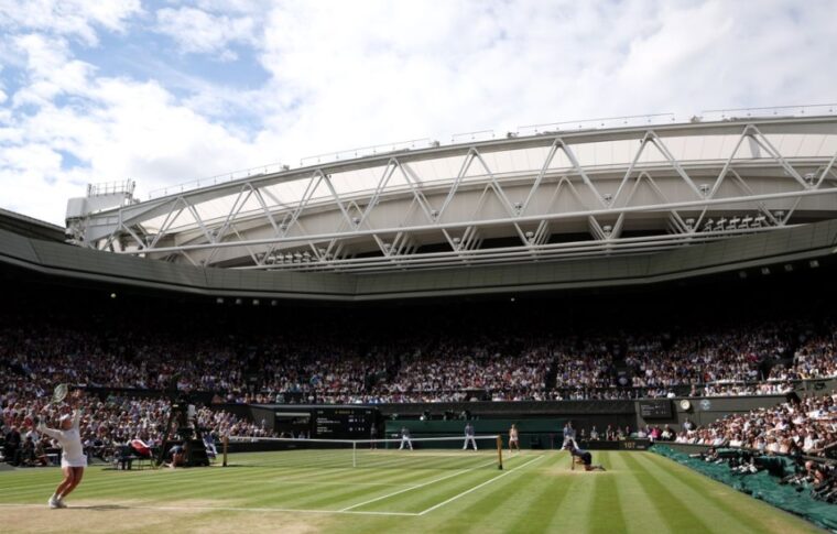 ВРЕМЕ Е ЗА ЯГОДИ СЪС СМЕТАНА – УИМБЪЛДЪН ПРИСТИГА В ПОНЕДЕЛНИК В КАНАЛИТЕ WARNER BROS. DISCOVERY